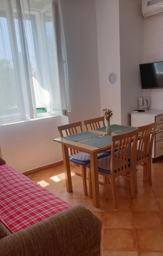 Apartmani Paron Sime Seline Exterior foto